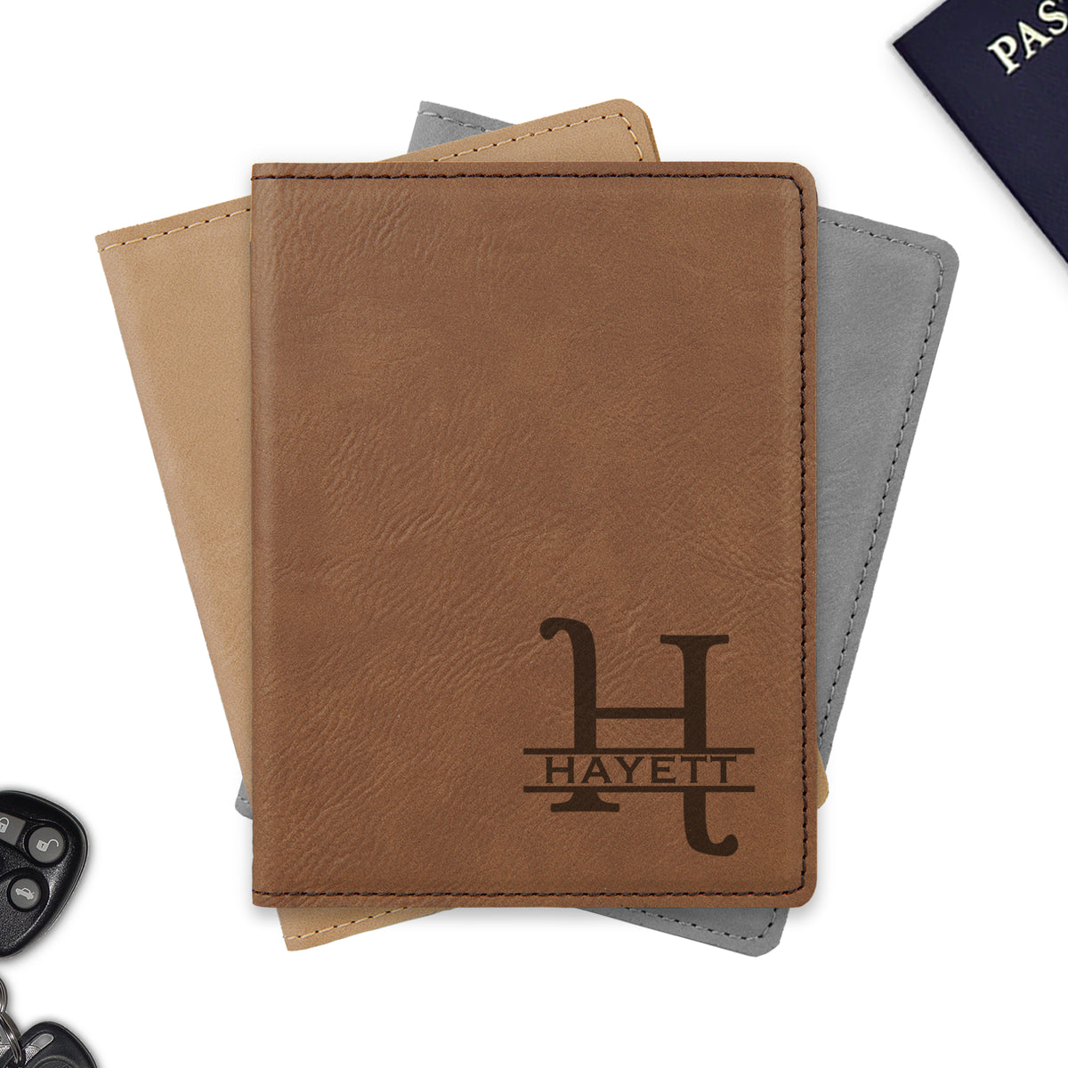 Personalized passport holder, engraved leather passport holder, leather passport cover / Laser engraved