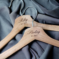 Load image into Gallery viewer, Personalized Hanger Bridesmaid/Groomsman Natural Wooden Hanger / Laser engraved
