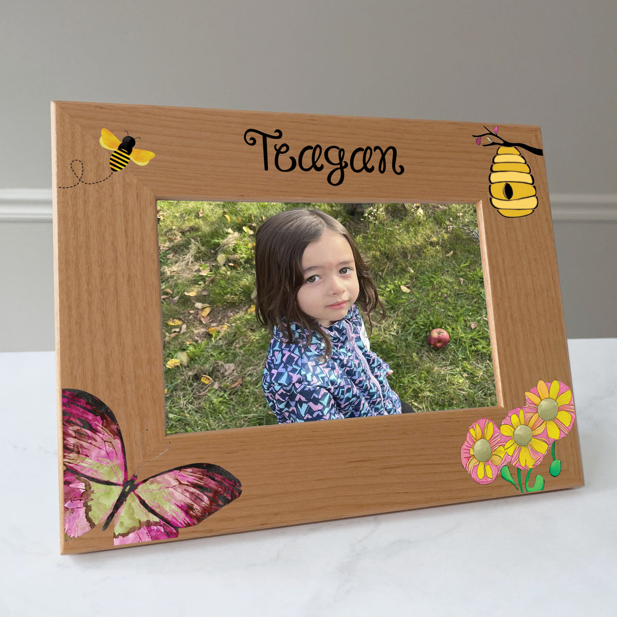 Butterfly flowers picture frame personalized, Baby gift / 4x6 photo frame / Printed