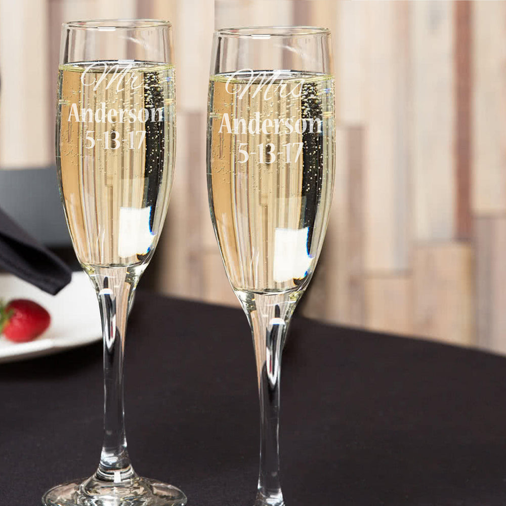 Personalized Mr. & Mrs. Champagne flutes Bride and Groom Champagne Flutes, Engraved Champagne Flutes, Wedding Flutes/Set of 2 Engraved, - RCH Gifts