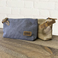 Load image into Gallery viewer, Personalized toiletry bag for women, Bridesmaid makeup bag / Laser engraved - RCH Gifts
