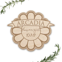 Load image into Gallery viewer, Flower girl badge, Wood wedding badge, Petal patrol badge, Flower girl gift, Wood name badge, Wedding name tag, Engraved wood name tag - RCH Gifts

