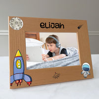 Load image into Gallery viewer, Space astronaut picture frame personalized, Baby gift / 4x6 photo frame / Printed
